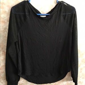 Mesh long-sleeve