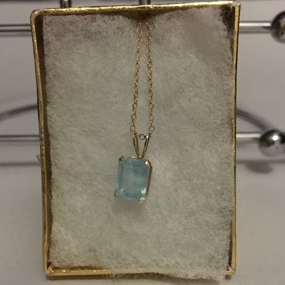 Aquamarine 14K Gold Necklace