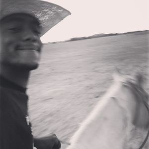 Meet your Posher, Corrie