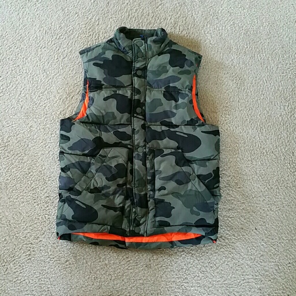 H&M BUBBLE VEST