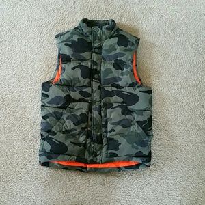 H&M BUBBLE VEST