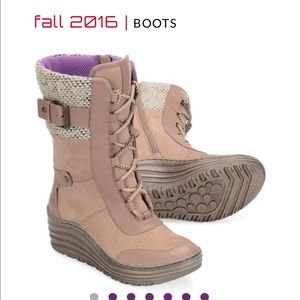 Bionica Garland Boot in Baywater color