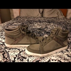 Calvin Klein fashion sneakers