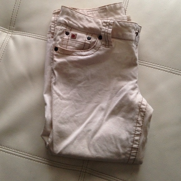 Off white colored capris - Picture 1 of 4