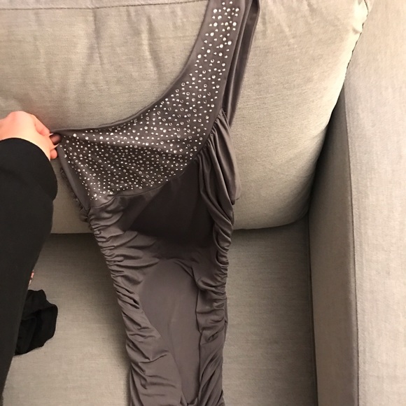 Off shoulder grey club dress