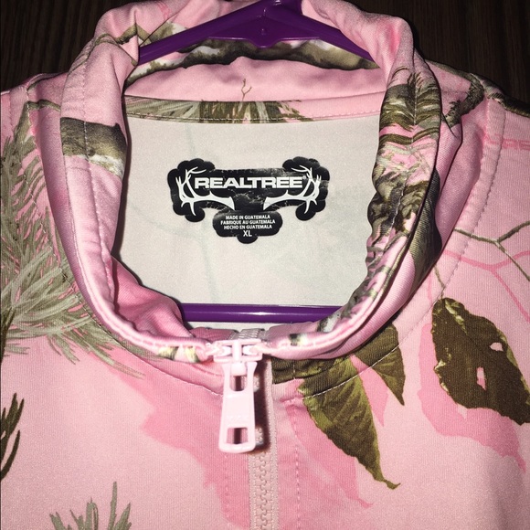 Realtree longsleeve 1/4zip - Picture 3 of 3