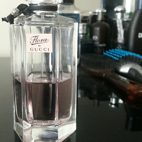Flora by Gucci gorgeous gardenia edt perfume 3.3oz