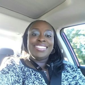 Meet your Posher, Paula