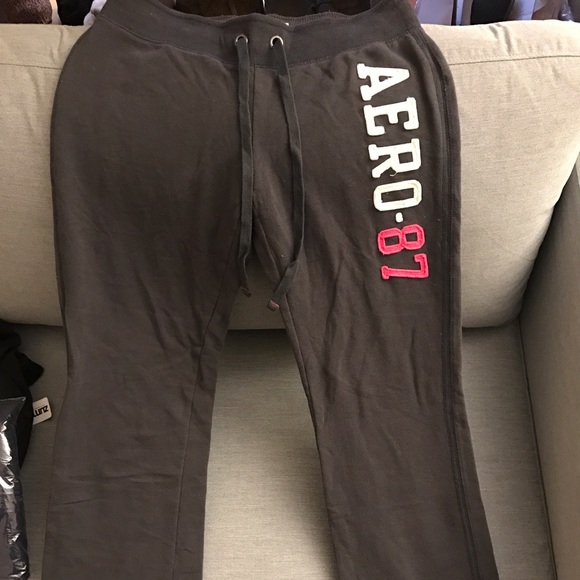 Aeropostale sweatpants in size small