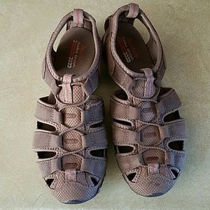 Skechers size 7 womens sandals
