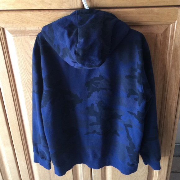 Armani Exchange Hoodie View 3