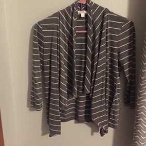 Grey and white striped short cardigan