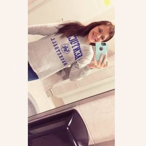 Meet your Posher, Kelsey