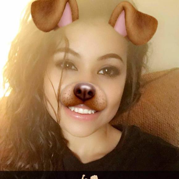 Meet your Posher, Perla