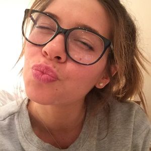 Meet your Posher, Tanya