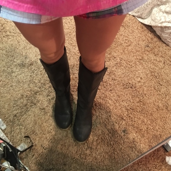 BOOTS! - Picture 3 of 3