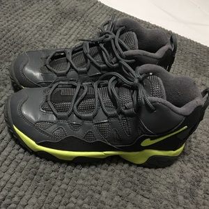 Nike Air Slant