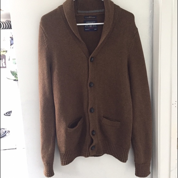 Men's American Eagle knit sweater!