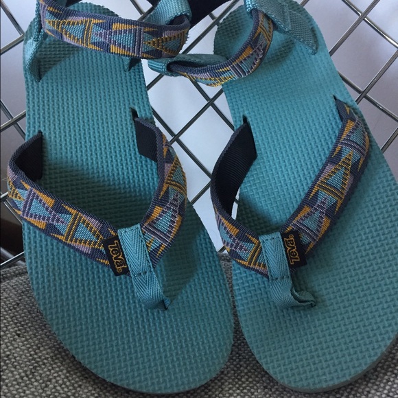 Teva turquoise sandals