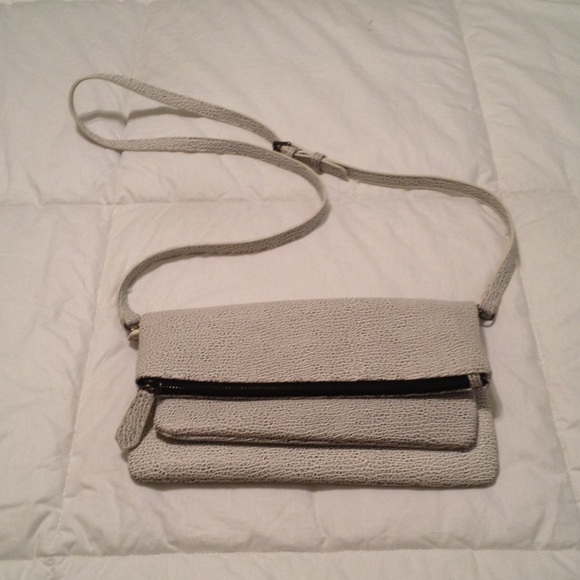 Urban Expression purse