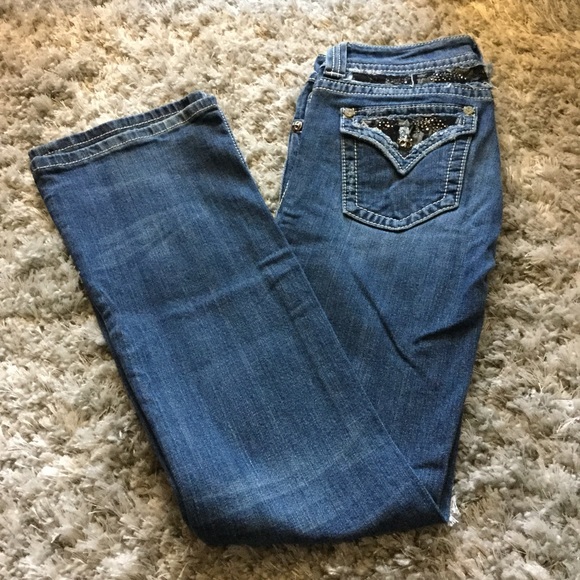 Miss Me size 28 jeans with black laced pockets