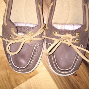 Sperry shoes