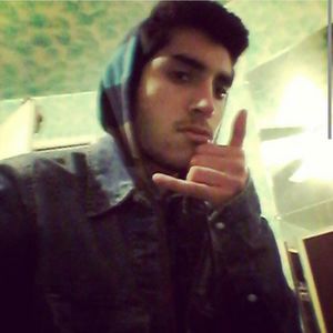 Meet your Posher, Carlos