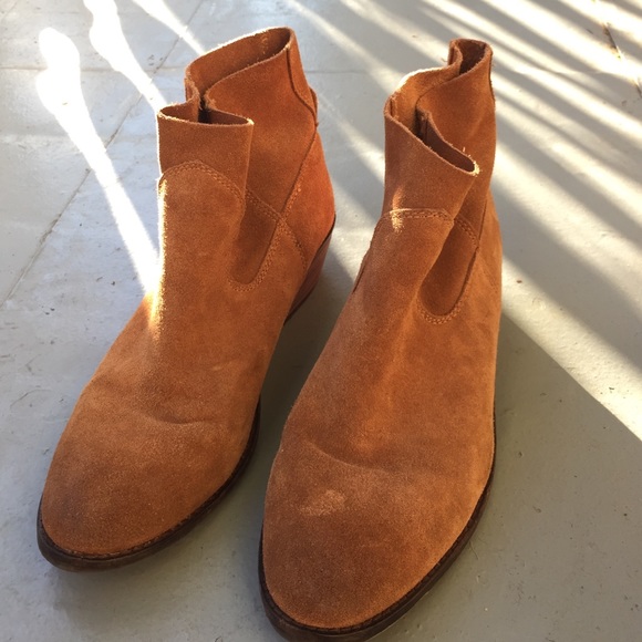 Dolce Vita Brown Suede Booties