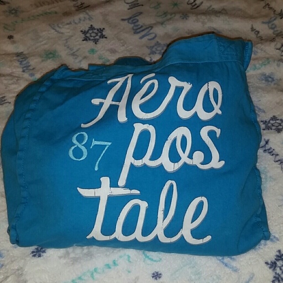 Given as a free gift with purchase! - Picture 2 of 4