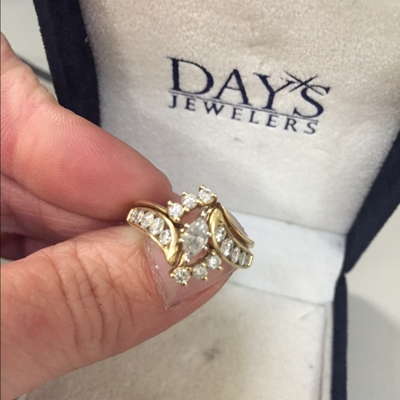 Days Diamond ring set
