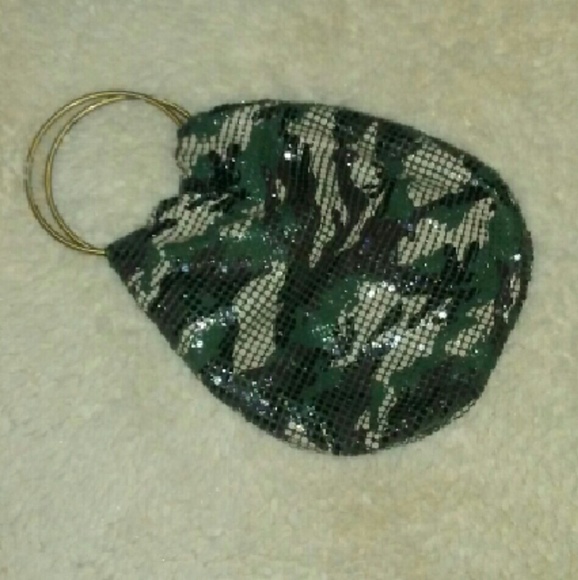 💋Camouflage metallic bag.💞
