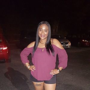 Meet your Posher, Lanell