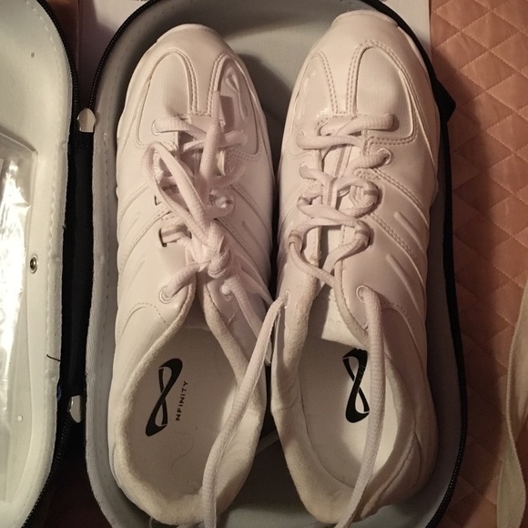 infinity flights cheer shoes