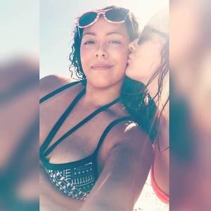 Meet your Posher, Caitlin