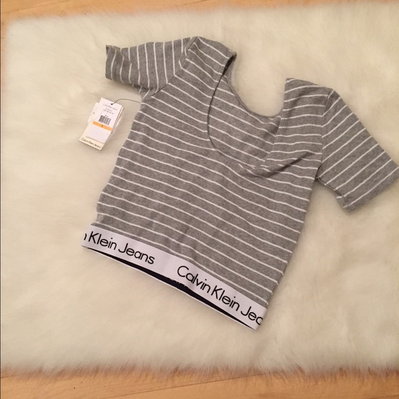 Calvin Klein top size S NWT - Picture 3 of 3