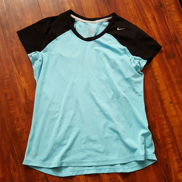 Nike workout shirt