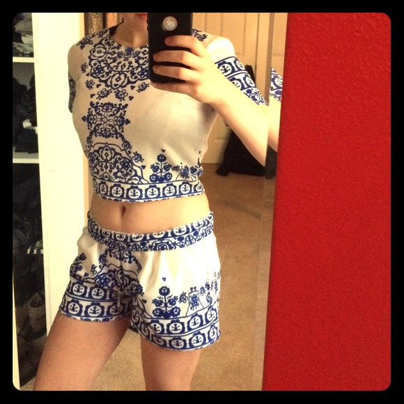 Two Piece Set