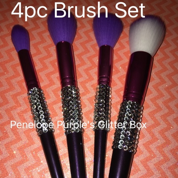 4pc White Rhinestone Makeup Brush Set