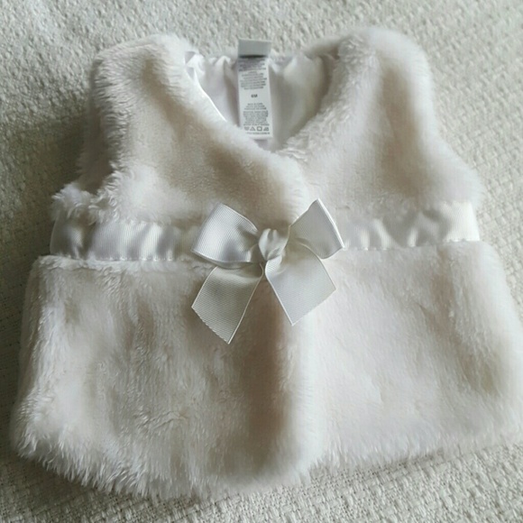 Winter vest perfect for Christmas outfits!