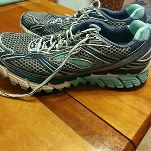 Brooks Ghost 5 Running Shoes