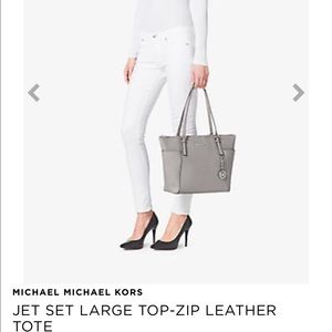 AUTHENTIC MICHAEL KORS LARGE JET SET ZIP TOTE