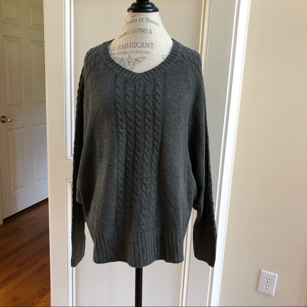 Cable knit dolman sleeve sweater new gray - Picture 5 of 8