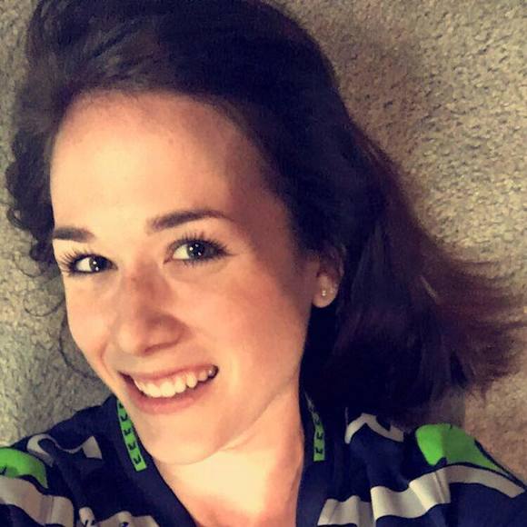 Meet your Posher, Becca