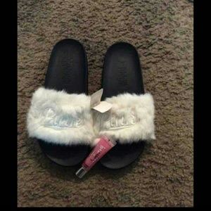 Pink by VS fur slides