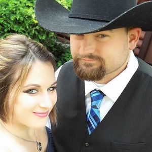 Meet your Posher, Hillary