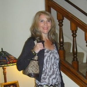 Meet your Posher, Vickie