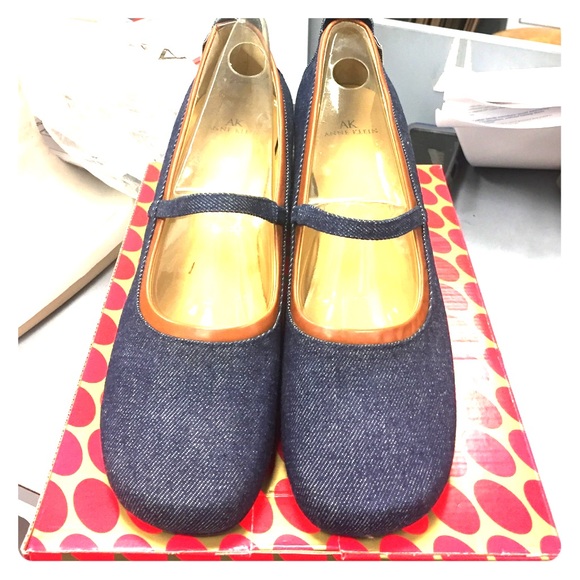 Denim ballet flats brand new never wore