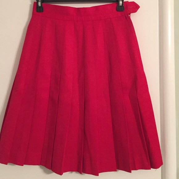 Red Skirt; Size 4