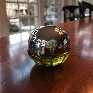 DKNY Be Delicious Perfume