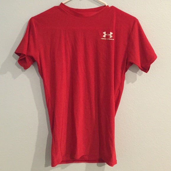 Men's fit under armor workout shirt